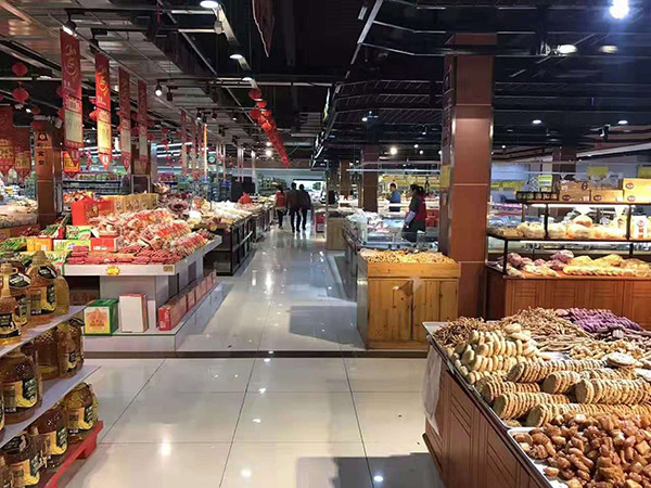 山东省济宁市邹城县太平镇青田联华购物广场超市货架案例
