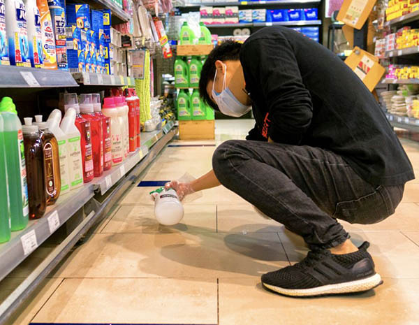如何整洁超市卫生，超市货架要注意