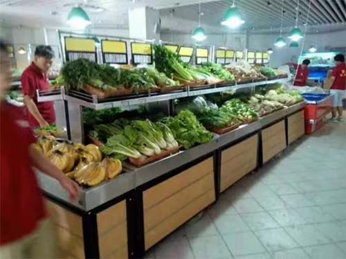  如何保持蔬菜水果货架的清洁和卫生
